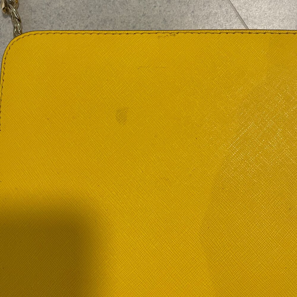 Michael Kors Sunflower Yellow Jet Set Travel East West Leather Crossbody - Picture 4 of 9